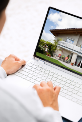 alt="How to House Hunt Like a Pro blog post featured image"